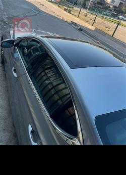 جێنسس G70